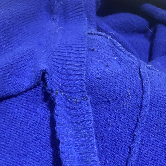 cashmere tie up shirt - Picture 2 of 3